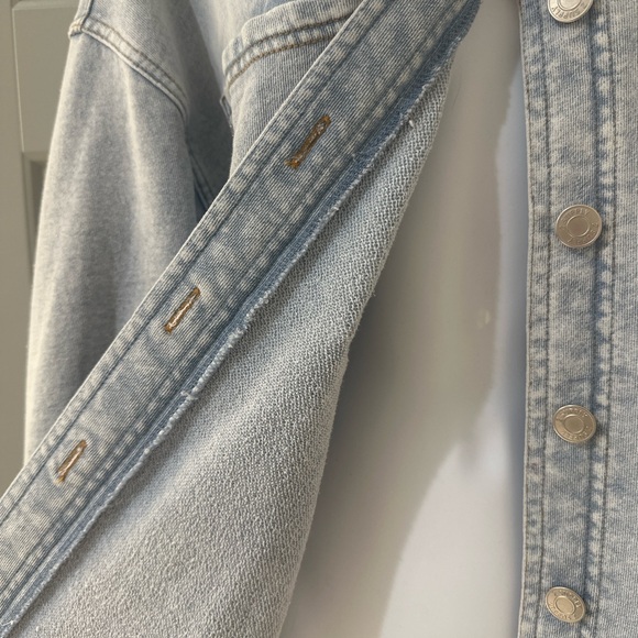 Light Blue Faux-Denim Button-Up Shirt - Picture 3 of 3